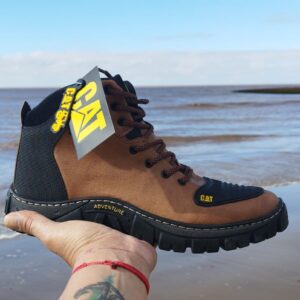 Borcegos/Botas Caterpillar Marron cuero