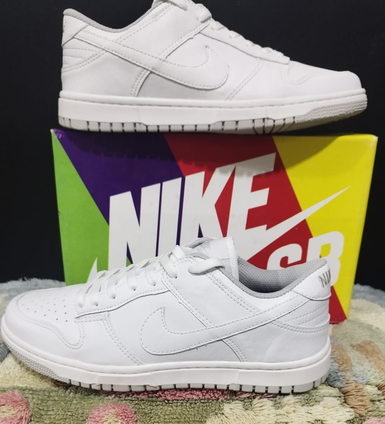 Zapatillas Nike SB Dunk blancas - Imagen 5